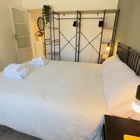 Vernia Apartment *